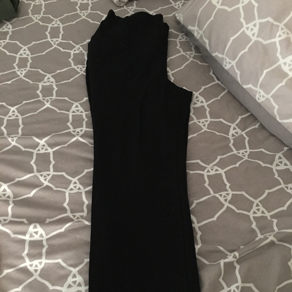 Maternity yoga pants